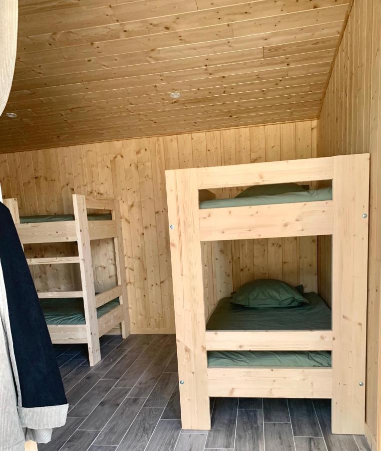 La Petite Auberge Insolite Saint-Affrique Ngoại thất bức ảnh